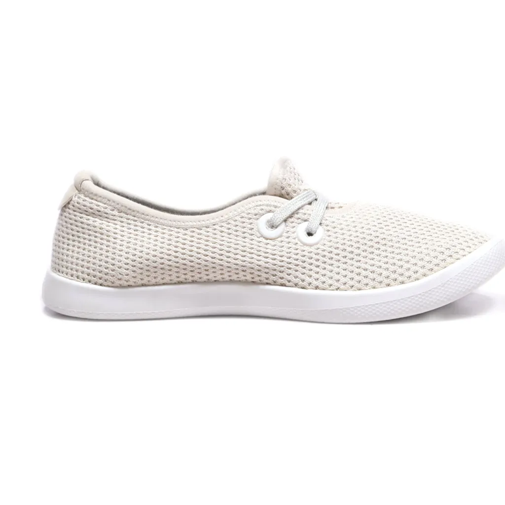 Allbirds Tree Skippers Sport Shoes Fabric Beige Colour For Women
