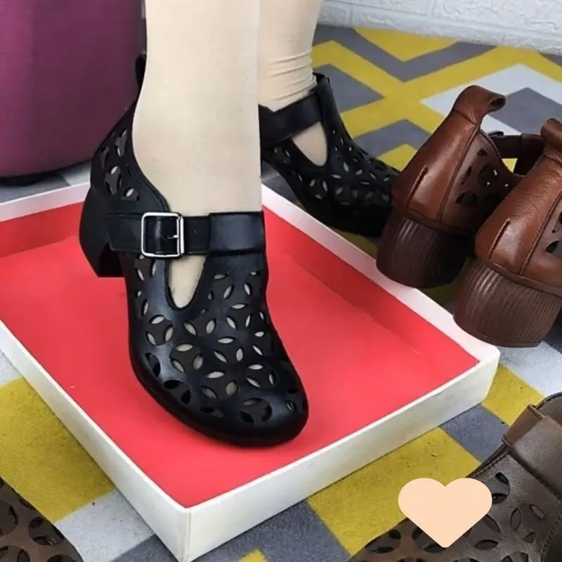 Breathable Hole Shoes
