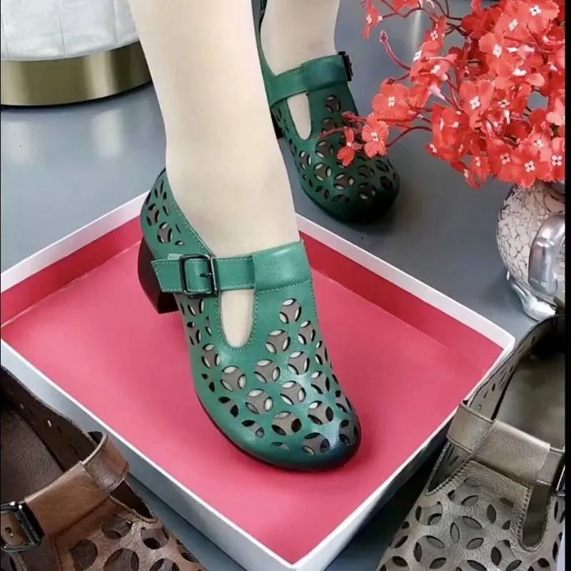 Breathable Hole Shoes