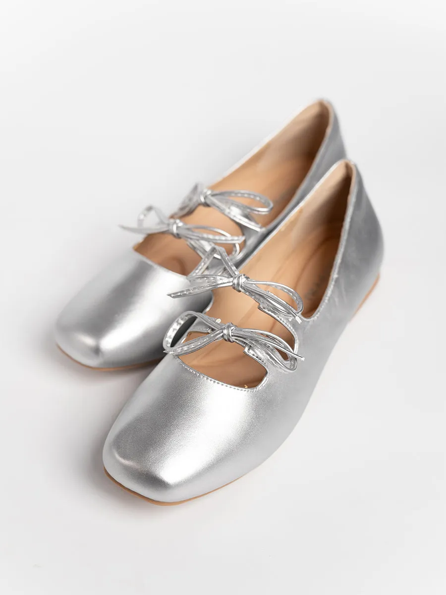 Clara Glossy Ribbon Flats