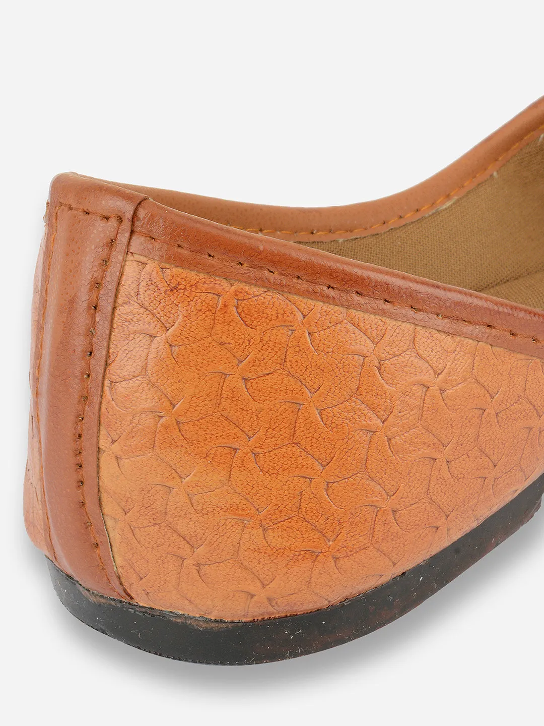 DESI COLOUR Women Brown Textured Leather Ethnic Mojaris Flats