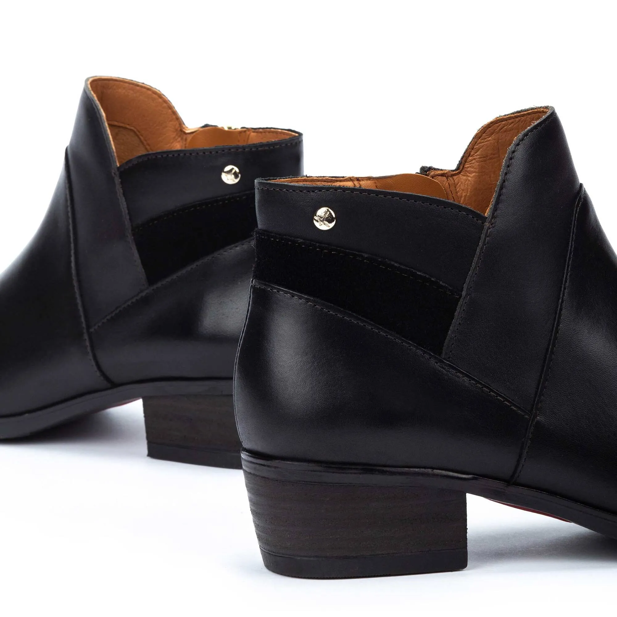 Pikolinos Daroca Boot Black Women's