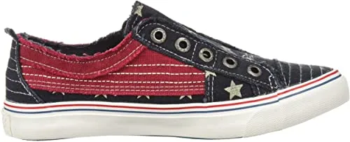 Play Women's Sneakers