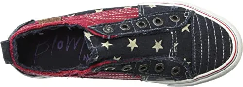 Play Women's Sneakers