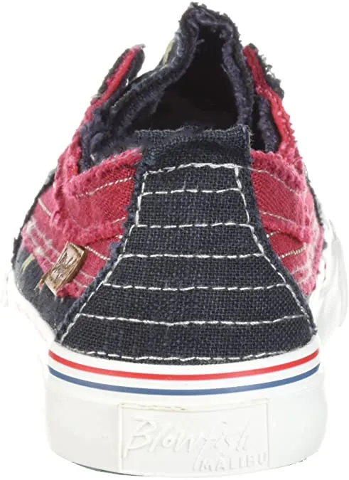 Play Women's Sneakers