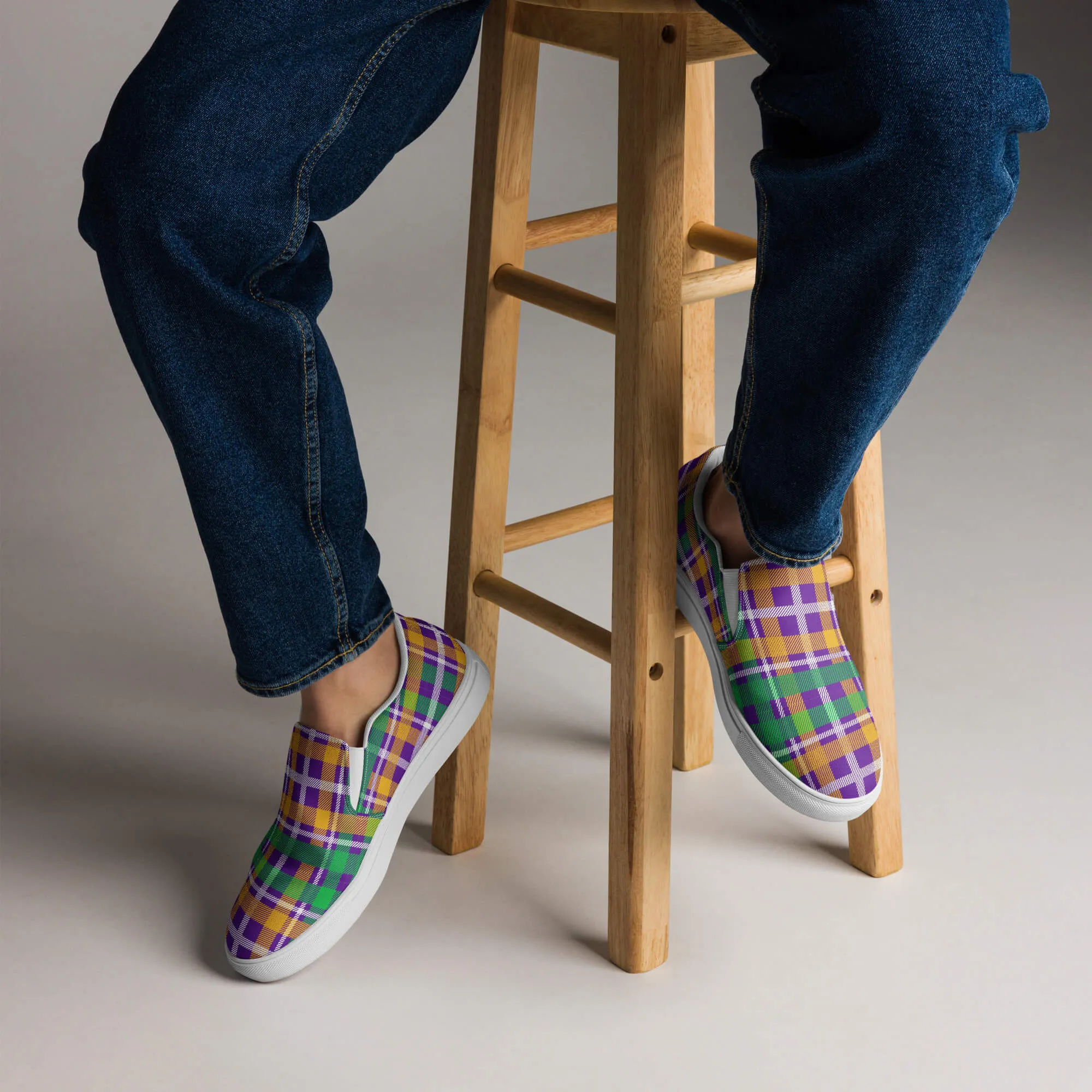 "The Mummers" Men’s Slip-on Canvas Shoes