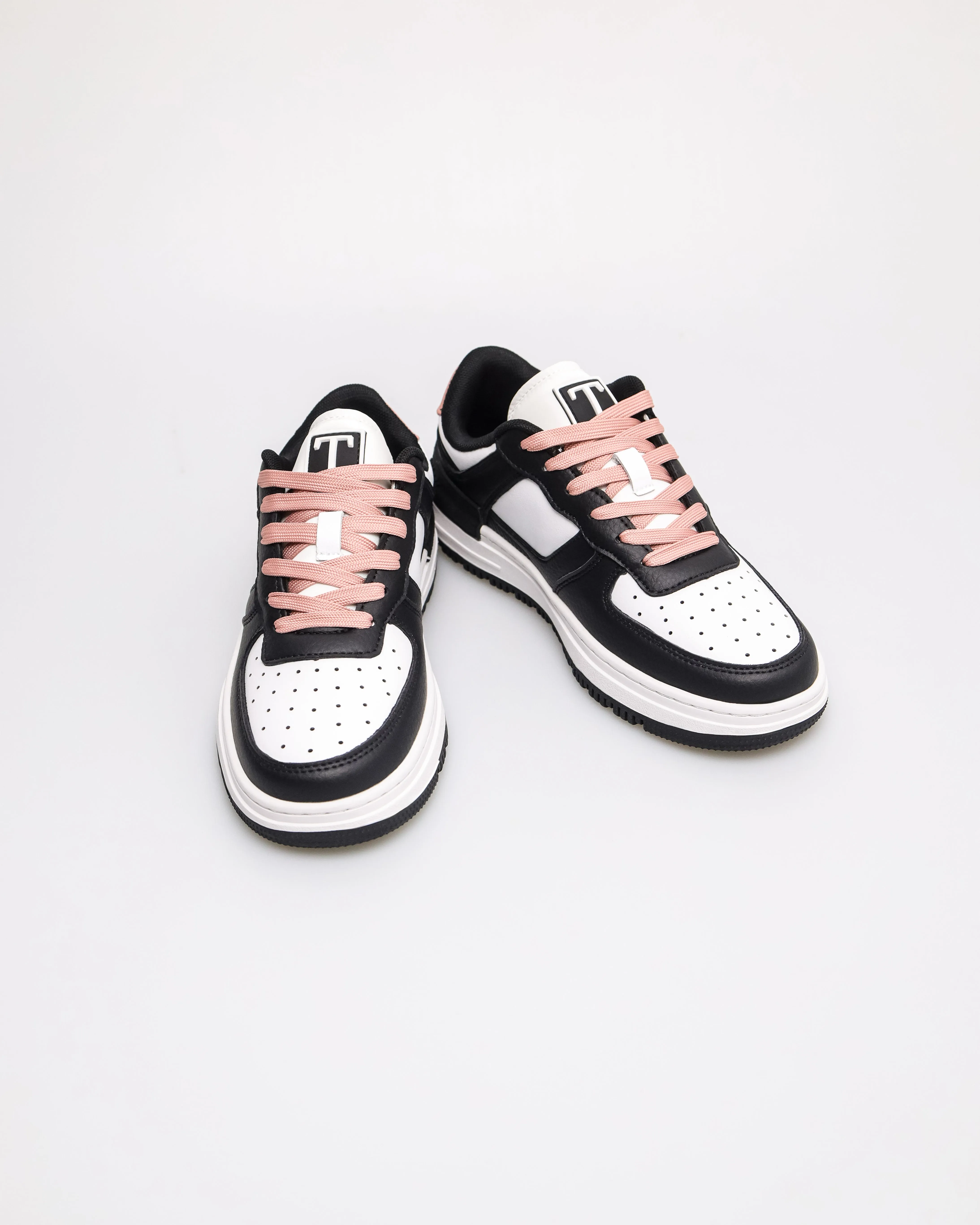 Tomaz C675L Ladies Modern Stride Sneakers