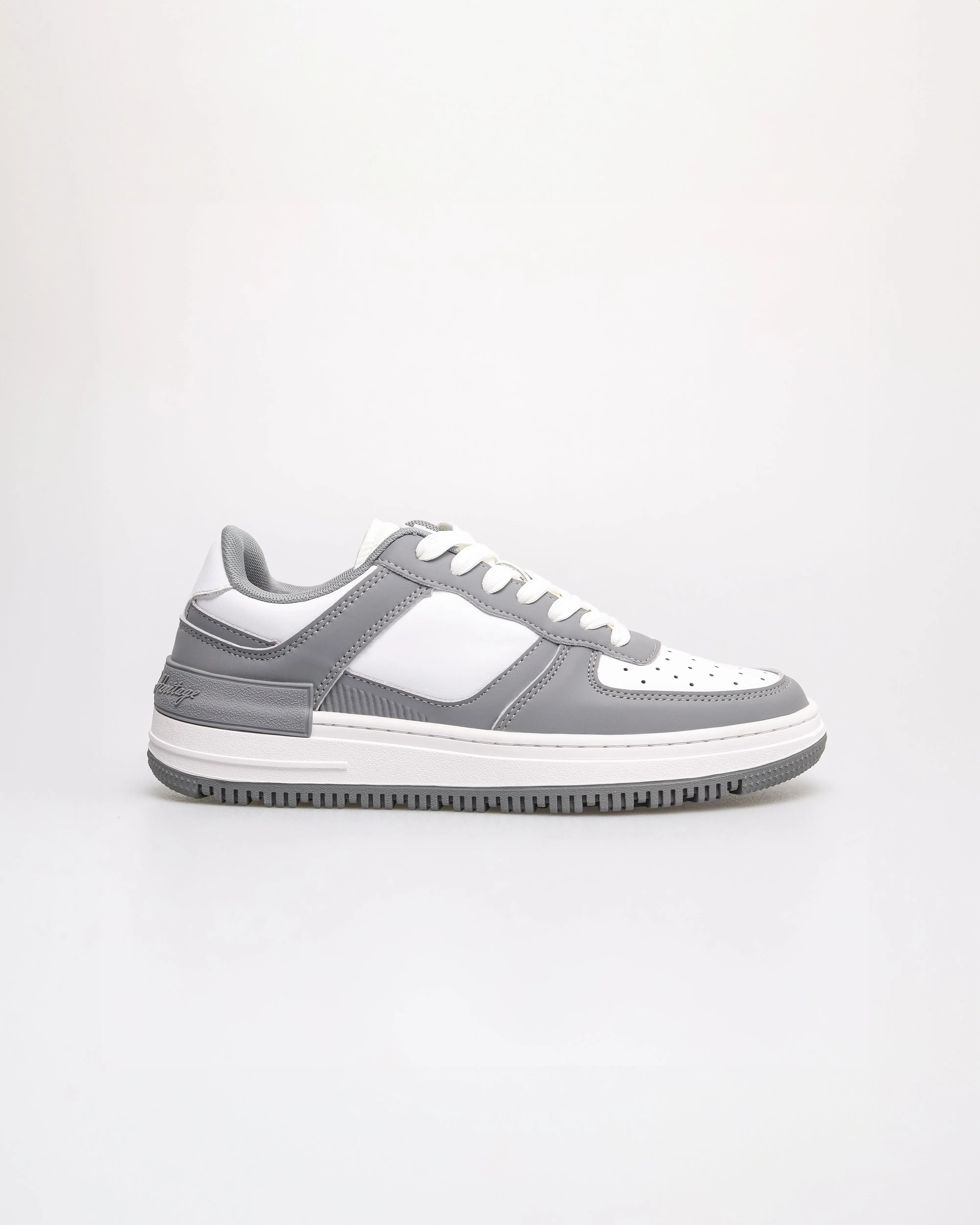 Tomaz C675L Ladies Modern Stride Sneakers